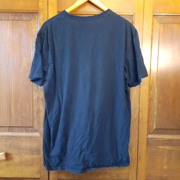 Retro Hooters "Getting Saucy Since 1983" black graphic t-shirt - Picture 7 of 9